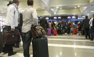 Κομισιόν: Οι Γερμανοί τηρούν τις δεσμεύσεις για τους ελέγχους Ελλήνων στα αεροδρόμια