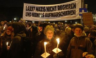Χιλιάδες διαδηλωτές στη Βιέννη κατά της άκρας δεξιάς στη νέα κυβέρνηση