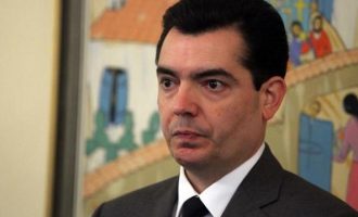 Κύπριος υπουργός Άμυνας: Οι τουρκικές απειλές δεν οδηγούν πουθενά