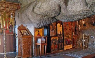 Πάτμος: Αποκαταστάθηκε το σπήλαιο όπου γράφτηκε η “Αποκάλυψη”