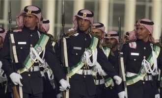 Η Σαουδική Αραβία αγοράζει πυρομαχικά 7 δισ. δολαρίων από τους Αμερικανούς