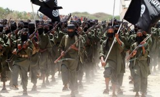 Οι Αμερικανοί εξοντώνουν την Αλ Κάιντα στη Σομαλία – Τίναξαν στον αέρα 100 τζιχαντιστές