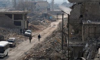 Συρία: Ο κυβερνητικός στρατός εισήλθε στην Αμπού Καμάλ – Καταρρέει το Ισλαμικό Κράτος