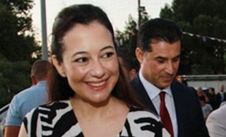 Σκάνδαλο στα Κατεχόμενα: Ο Τουρκοκύπριος ψευδοπρωθυπουργός χωρίζει και τον “έδωσε” στεγνά η πρώην