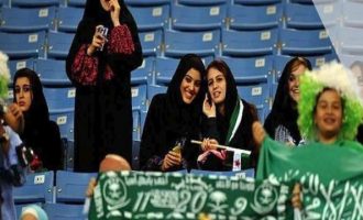 “Φεμινιστής” ο Σαλμάν: Στη Σαουδική Αραβία οι γυναίκες στα στάδια