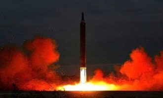 CNN: Νέα αναβαθμισμένη έκδοση βαλλιστικού πυραύλου από τη Β. Κορέα – Προετοιμάζεται για επιθετική χρήση όπλων