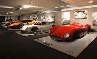 70 χρόνια πάθους για τη Ferrari στο Μουσείο Ντιζάιν του Λονδίνου