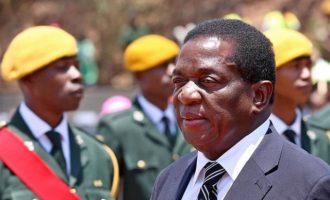Στο 95% η ανεργία στη Ζιμπάμπουε ενώ ορκίζεται νέος πρόεδρος