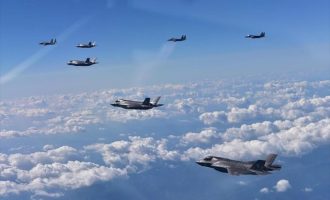 230 μαχητικά αεροσκάφη στην “μεγαλύτερη επίδειξη δύναμης” από ΗΠΑ και Νότια Κορέα