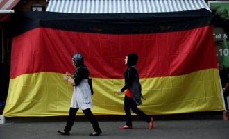 704 επιθέσεις κατά μεταναστών σημειώθηκαν το πρώτο εξάμηνο του 2018 στη Γερμανία