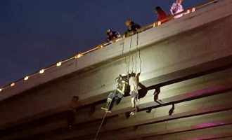 Άγριο έγκλημα στο Μεξικό: Έξι πτώματα βρέθηκαν κρεμασμένα σε γέφυρες