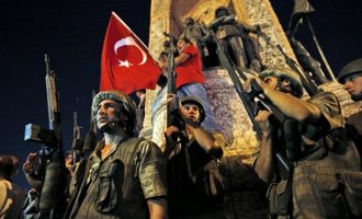 Τουρκία: Ακόμα 92 καταδικάστηκαν σε ισόβια για συμμετοχή στην απόπειρα πραξικοπήματος