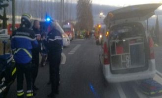 Τραγωδία στη Γαλλία: Νεκροί και τραυματίες από σύγκρουση σχολικού λεωφορείου με τρένο
