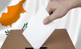 Άνοιξαν οι κάλπες στην Κύπρο – 9 οι υποψήφιοι Πρόεδροι