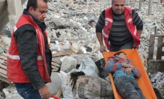Οι Κούρδοι κατηγορούν την Τουρκία ότι έριξε βόμβες ναπάλμ στην Εφρίν