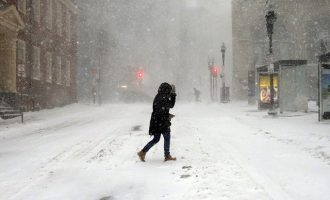 Χάος στις ΗΠΑ: Ο χιονιάς πάγωσε τα πάντα- 18 οι νεκροί (φωτο)