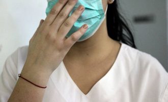 Στο γιατρό 7 εκατ. Ιταλοί μέσα σε τρεις ημέρες με συμπτώματα γρίπης