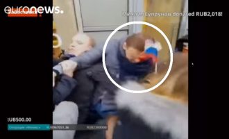 Συνελήφθη ο ηγέτης της ρωσικής αντιπολίτευσης Αλεξέι Ναβάλνι ενώ πήγαινε σε διαδήλωση (βίντεο)