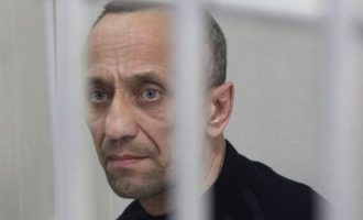 Ένας πρώην αστυνομικός ο πιο αιματοβαμμένος κατά συρροή δολοφόνος της Ρωσίας