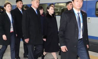 Η αδελφή του Κιμ έφθασε στη Νότια Κορέα – Την προστατεύουν δεκάδες πράκτορες (βίντεο)