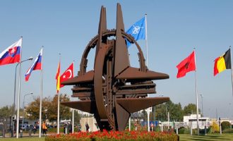 Αξιωματούχος ΝΑΤΟ: Μην ελπίζουν τα Σκόπια σε ένταξη χωρίς λύση του ονόματος