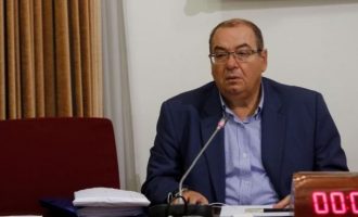 “Περισσότεροι από 50 οι εργαζόμενοι στο γραφείο Άδωνι Γεωργιάδη μέσω ΚΕΕΛΠΝΟ”