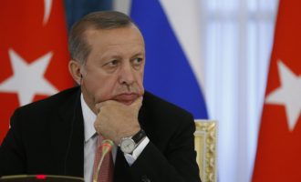 Ξεκίνησε η χρεοκοπία της Τουρκίας – Ξένα δημοσιεύματα προαναγγέλλουν κατάρρευσή της