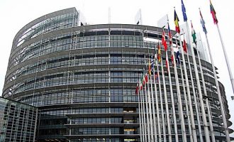 Στο Ευρωπαϊκό Κοινοβούλιο θα συζητηθεί η κράτηση των Ελλήνων στρατιωτικών