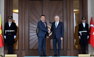 Στήριξη της Τουρκίας για ένταξη σε Ε.Ε. και ΝΑΤΟ ζήτησε ο Ζάεφ