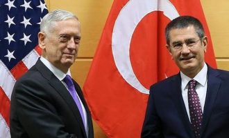 Τζέιμς Μάτις σε Τούρκους: «Να επικεντρωθείτε στον πόλεμο ενάντια στο Ισλαμικό Κράτος»