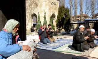 Μεγάλο τζαμί χωρητικότητας 3.500 πιστών θα χτίσουν οι Τούρκοι στα Σκόπια