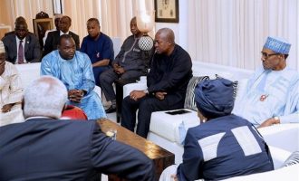 Ο Πρόεδρος Μπάροου βάζει “φρένο” στη θανατική ποινή στη Γκάμπια