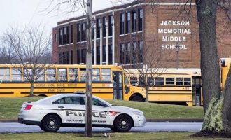 12χρονος αυτοπυροβολήθηκε σε τουαλέτα σχολείου στο Οχάιο