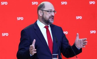 Σουλτς: Το συμφέρον του SPD πάνω από τις προσωπικές φιλοδοξίες