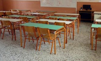 ΣΥΡΙΖΑ: Ο Μητσοτάκης θέλει να ακυρώσει τους διορισμούς εκπαιδευτικών