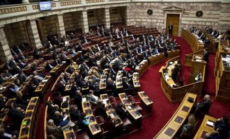 Η Βουλή ενέκρινε το νομοσχέδιο για τα Πανεπιστήμια Ιωαννίνων και Ιονίου