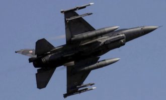 Τουρκικά αεροσκάφη πλήττουν και πάλι στόχους στην Εφρίν
