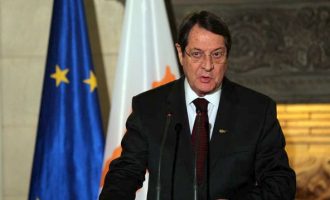 Αναστασιάδης: Είμαστε σε “στενή συνεργασία” με την Ελλάδα για ΑΟΖ-Κυπριακό-Τουρκία