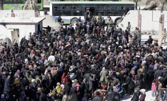 Ακόμα 20.000 άμαχοι «βγήκαν» από την τζιχαντοκρατούμενη Ανατολική Γούτα στη Δαμασκό
