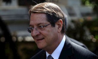 Κύπρος: Ανέλαβαν καθήκοντα οι υπουργοί της νέας κυβέρνησης του Ν. Αναστασιάδη