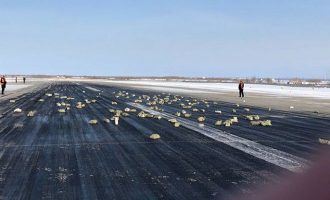 Απίστευτο: Έπεσαν 3,4 τόνοι χρυσού από αεροπλάνο στη Ρωσία