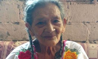 Μεξικανή μπήκε στο Λύκειο στα… 96 της! – Θέλει να γίνει βρεφονηπιοκόμος