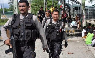 Συνέλαβαν 4 ομοφυλόφιλους σε επαρχία της Ινδονησίας – Με τι τους απειλούν