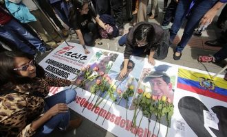 Νεκροί βρέθηκαν δύο δημοσιογράφοι που είχαν απαχθεί στην Κολομβία