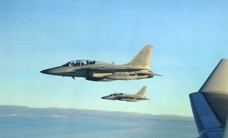 Το Ιράκ παραλαμβάνει νοτιοκορεατικά αεροσκάφη T-50
