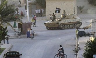 Τουλάχιστον 19 μαχητές νεκροί σε επιθέσεις του Ισλαμικού Κράτους στην ανατολική Συρία