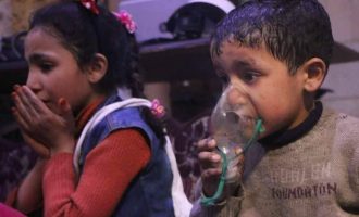 Οι ΗΠΑ πιστεύουν ότι ο Άσαντ βομβάρδισε με αέριο χλώριο και σαρίν τη Ντούμα