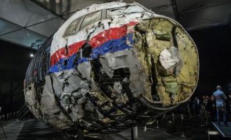 Στα κάγκελα Ολλανδοί και Αυστραλοί με τους Ρώσους: Ευθύνεστε για τους νεκρούς της πτήσης MH17