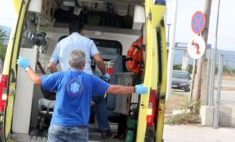 Σε κρίσιμη κατάσταση γυναίκα που παρασύρθηκε από φορτηγό στη Λάρισα