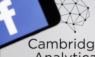 FBI και αμερικανικό υπ. Δικαιοσύνης «ξεσκονίζουν» την Cambridge Analytica